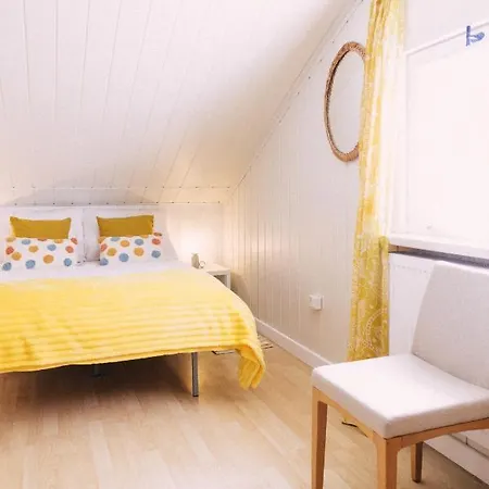 Letnisko21- Caloroczny Domek Z Jacuzzi