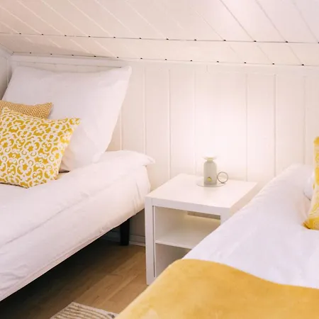 Letnisko21- Caloroczny Domek Z Jacuzzi * Nowecin