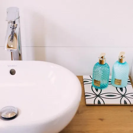 Letnisko21- Caloroczny Domek Z Jacuzzi