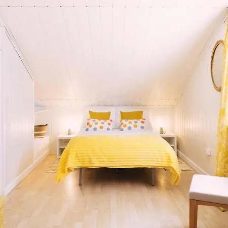 Letnisko21- Caloroczny Domek Z Jacuzzi * Nowecin