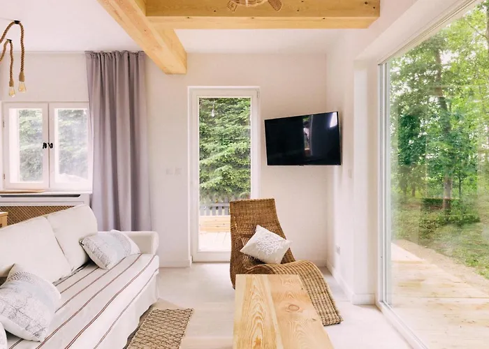 Letnisko21- Caloroczny Domek Z Jacuzzi * Nowecin